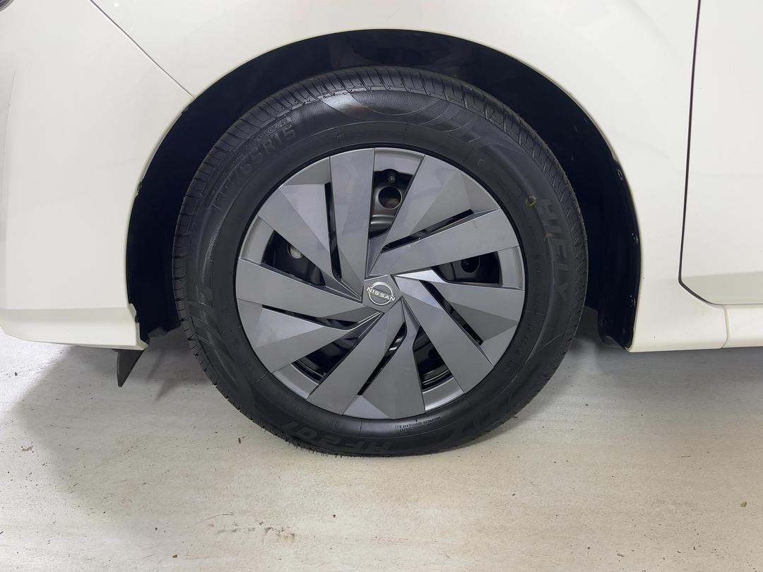 Photo '10' of Nissan Note