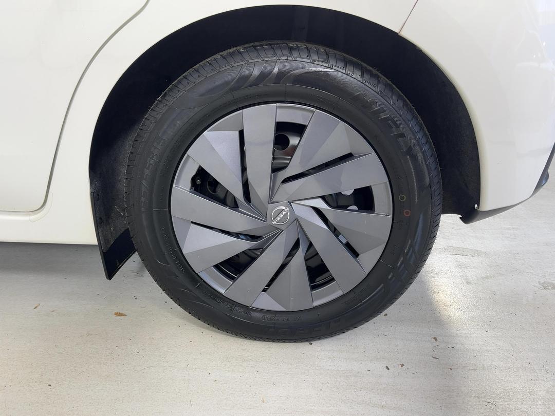 Photo '11' of Nissan Note