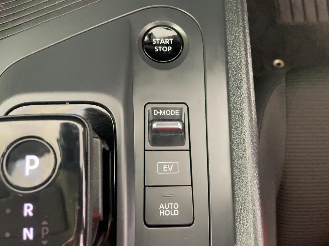 Photo '24' of Nissan Note