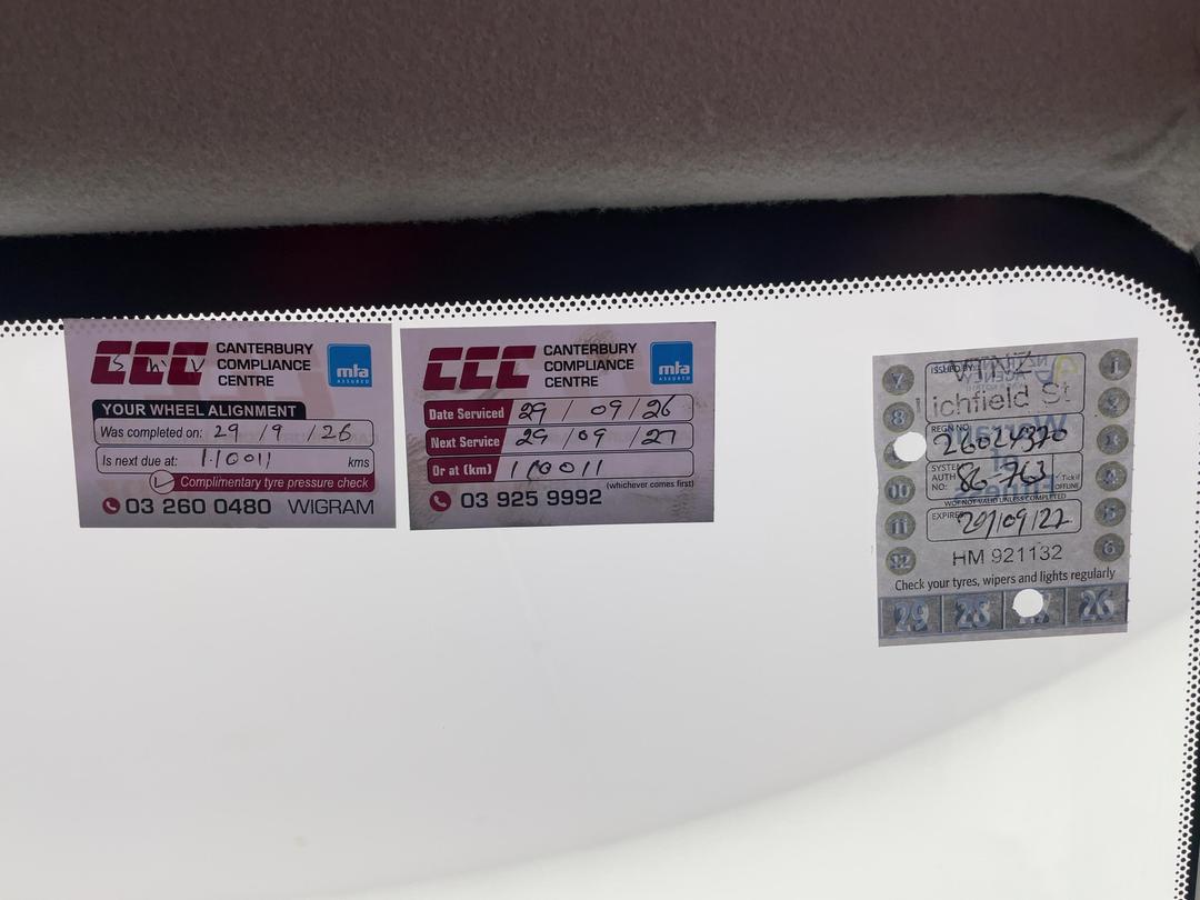 Photo '27' of Nissan Note