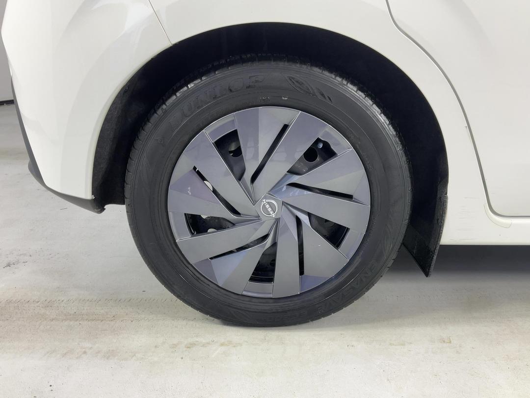 Photo '12' of Nissan Note
