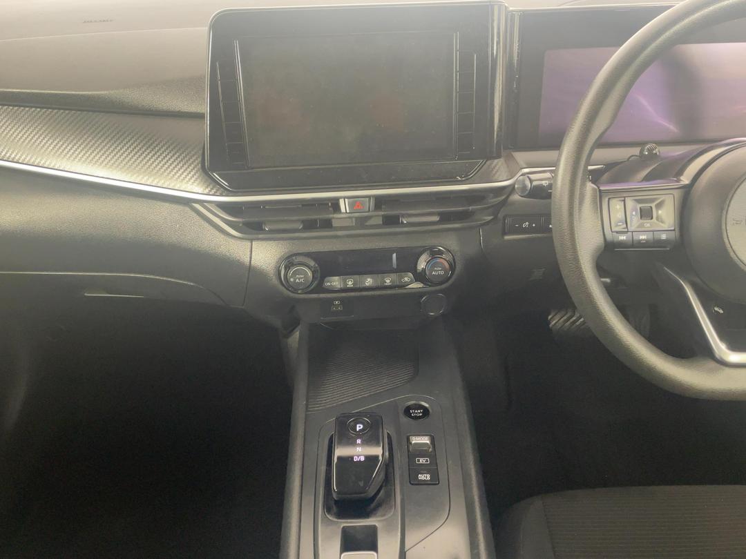 Photo '18' of Nissan Note