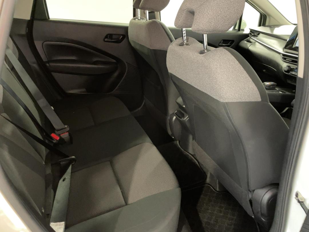 Photo '20' of Nissan Note