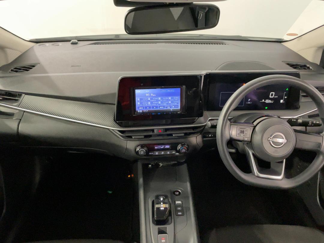 Photo '17' of Nissan Note