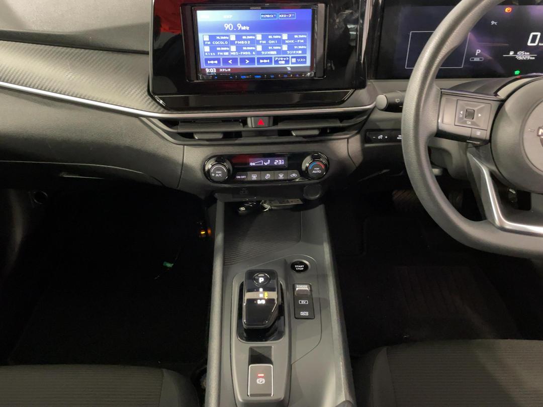 Photo '23' of Nissan Note