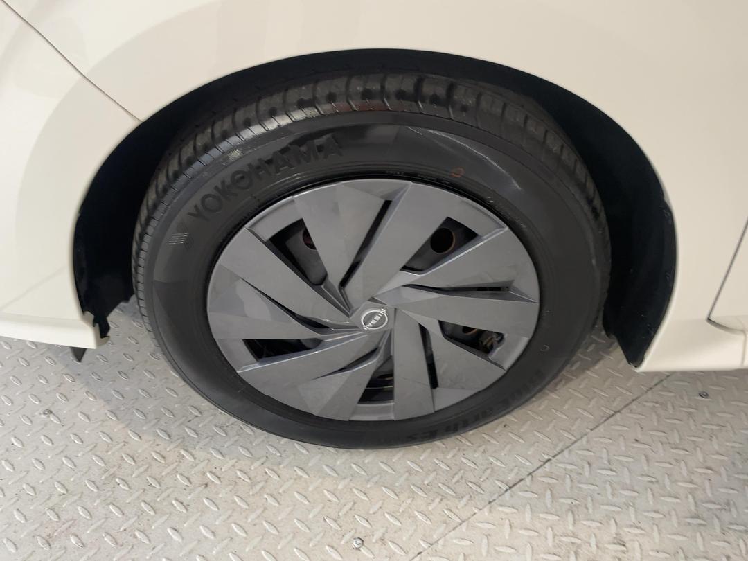 Photo '10' of Nissan Note