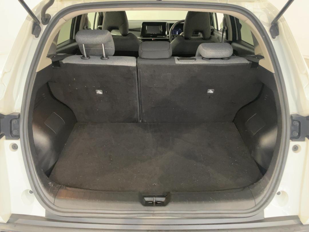 Photo '14' of Nissan Note