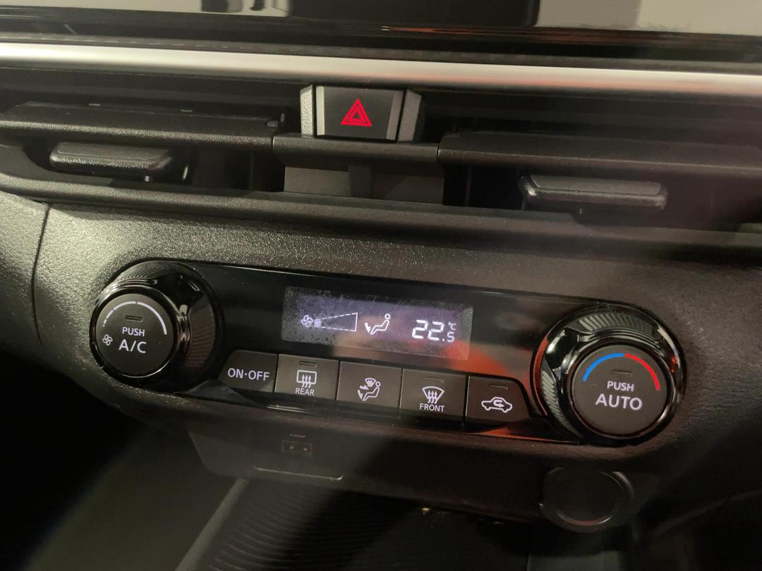 Photo '29' of Nissan Note