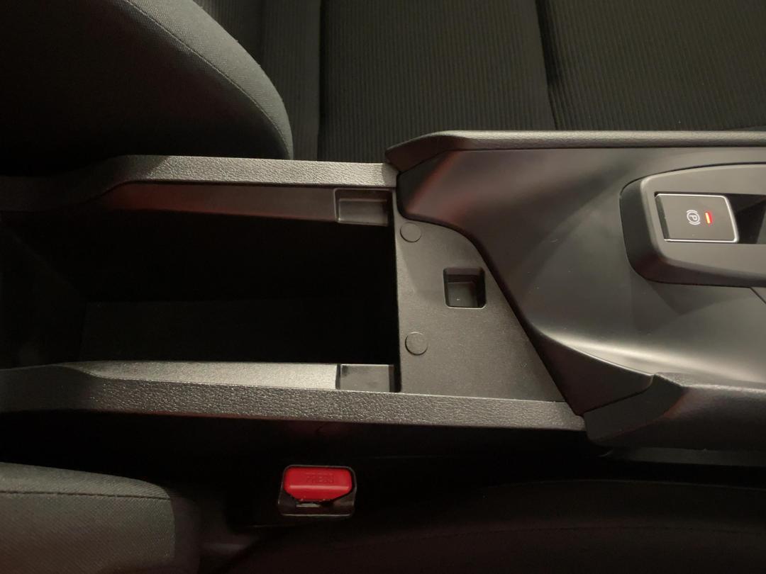 Photo '31' of Nissan Note