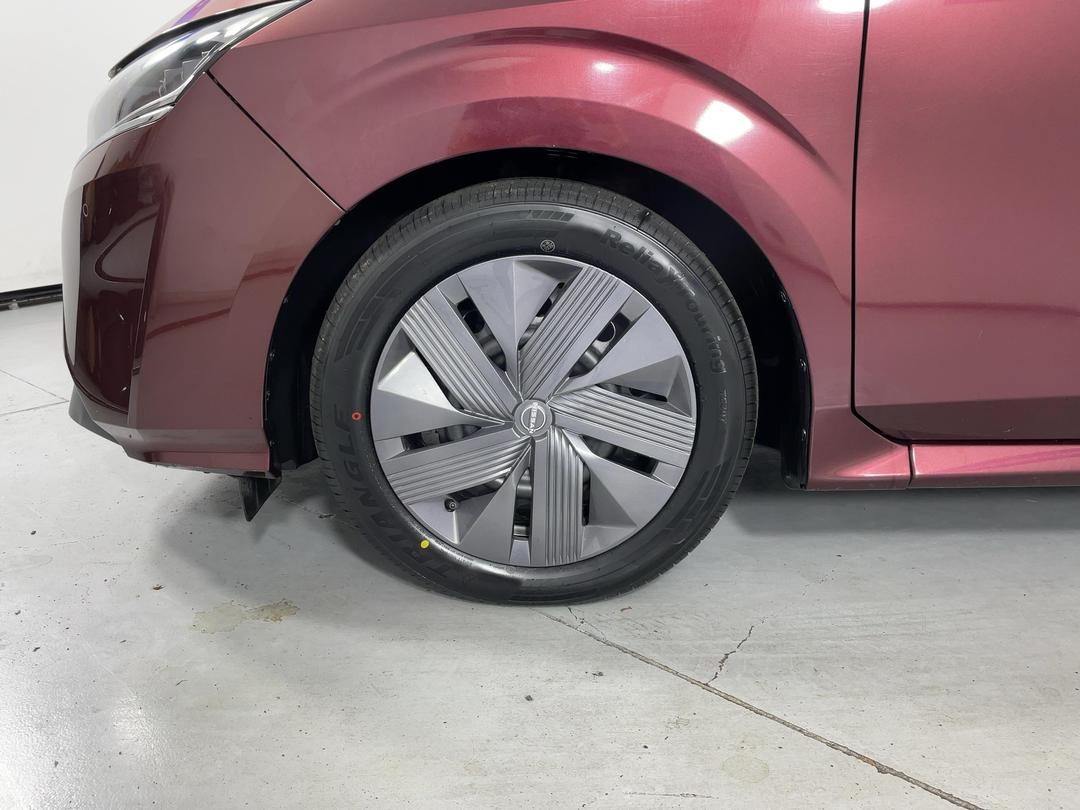 Photo '10' of Nissan Note