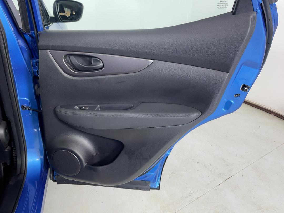 Photo '19' of Nissan Qashqai