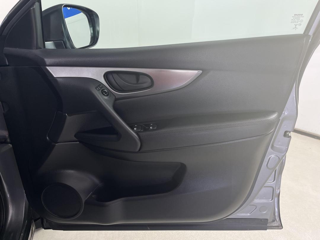 Photo '15' of Nissan Qashqai