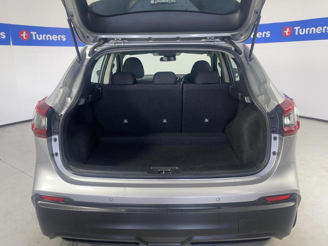 Photo '14' of Nissan Qashqai