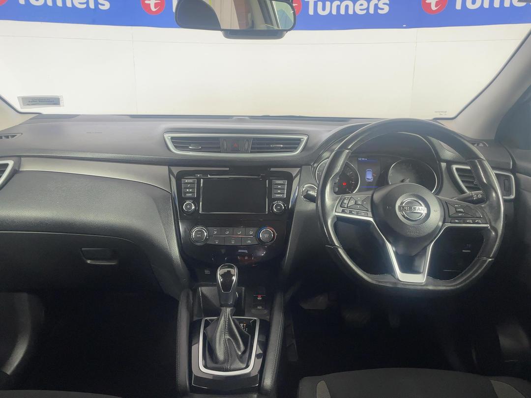Photo '17' of Nissan Qashqai