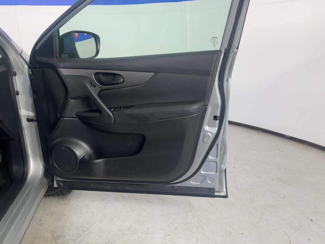 Photo '15' of Nissan Qashqai