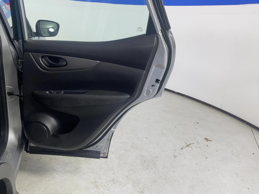 Photo '19' of Nissan Qashqai