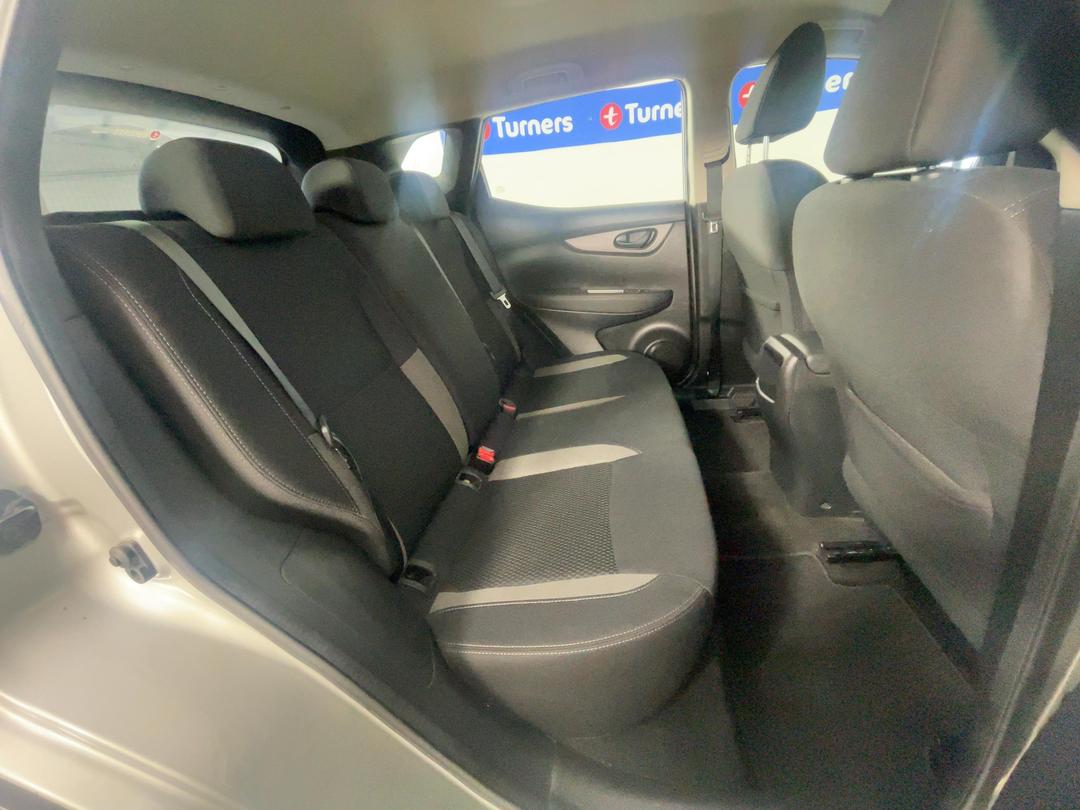 Photo '20' of Nissan Qashqai