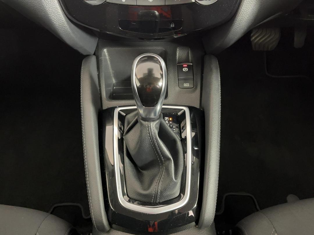 Photo '18' of Nissan Qashqai