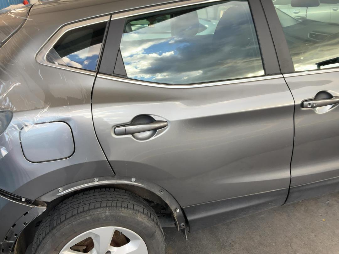 Photo '14' of Nissan Qashqai ST Photo '14' of Nissan Qashqai ST