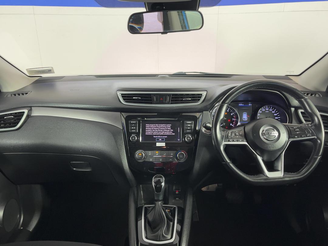Photo '17' of Nissan Qashqai