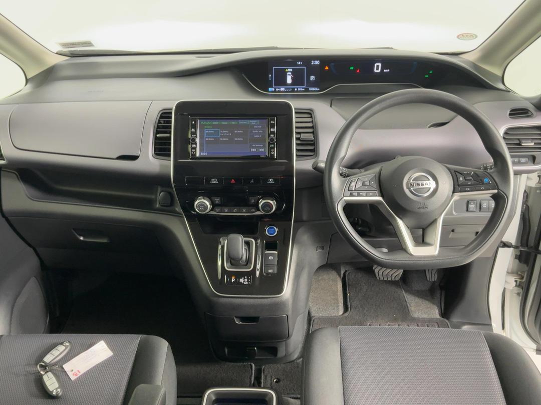 Photo '17' of Nissan Serena