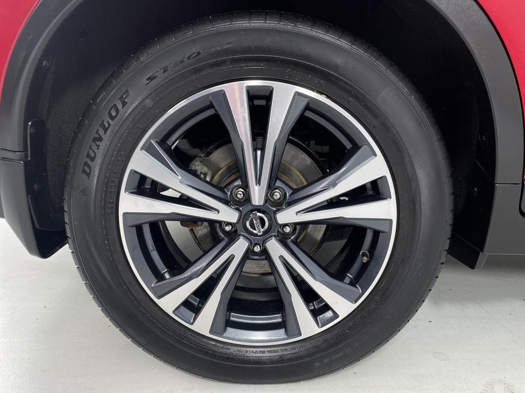 Photo '12' of Nissan X-Trail