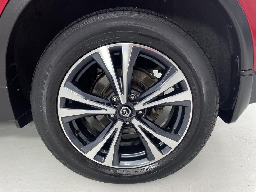 Photo '11' of Nissan X-Trail