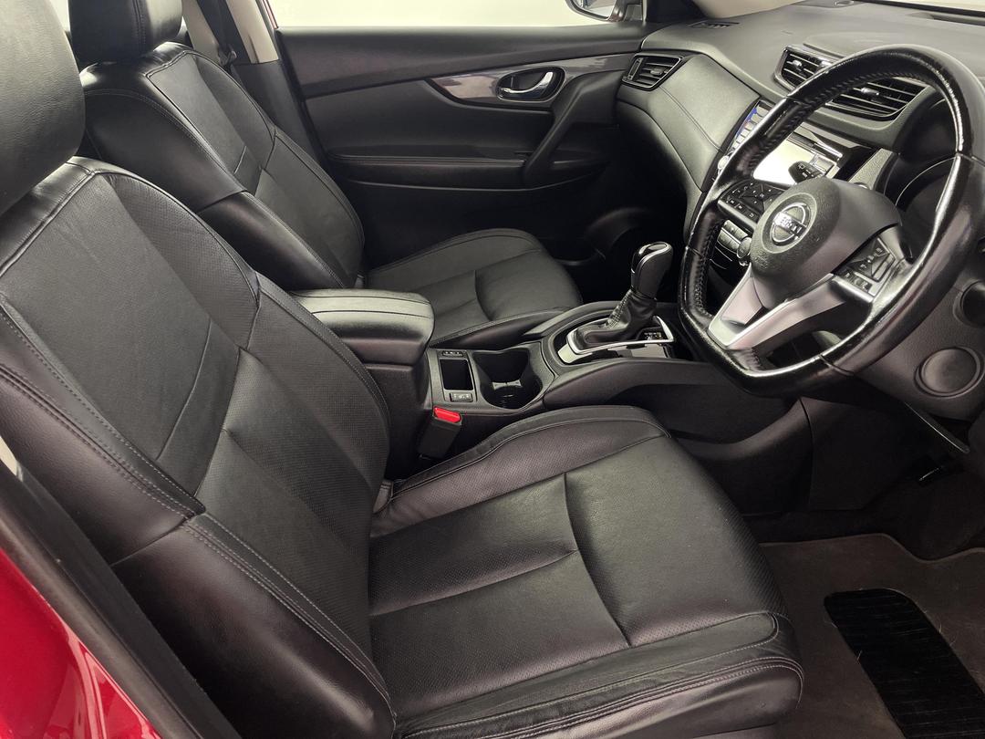 Photo '16' of Nissan X-Trail