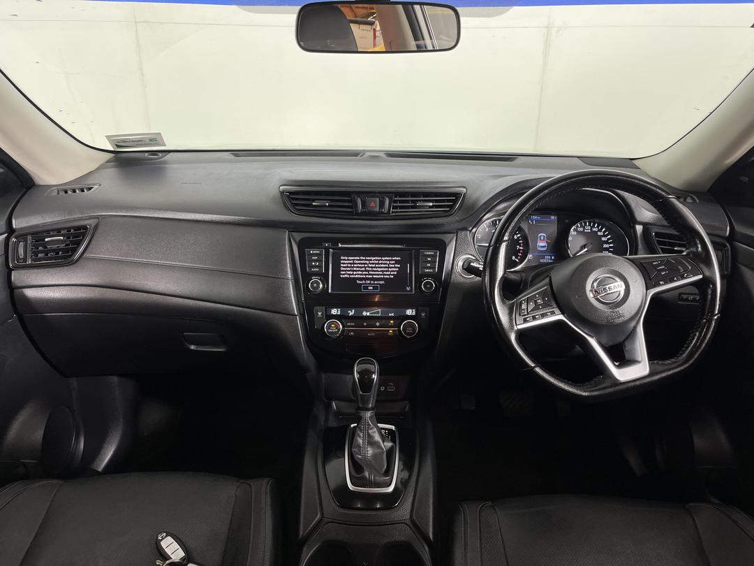 Photo '17' of Nissan X-Trail