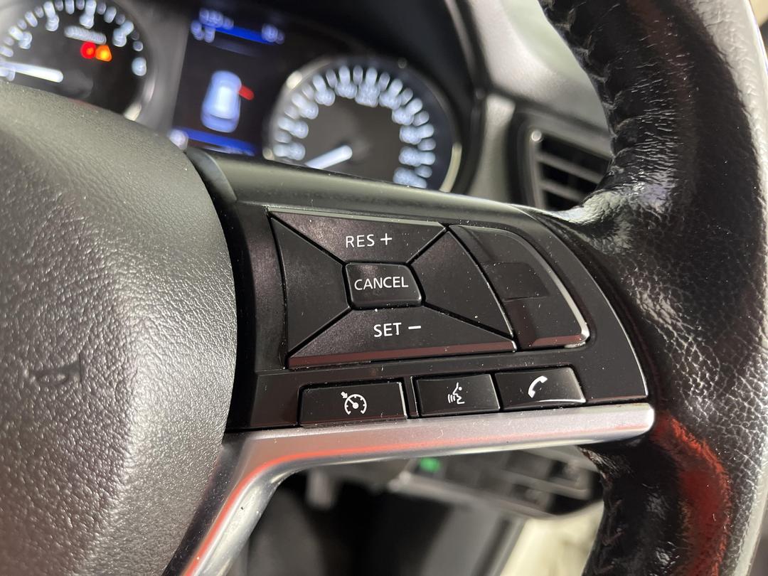 Photo '27' of Nissan X-Trail