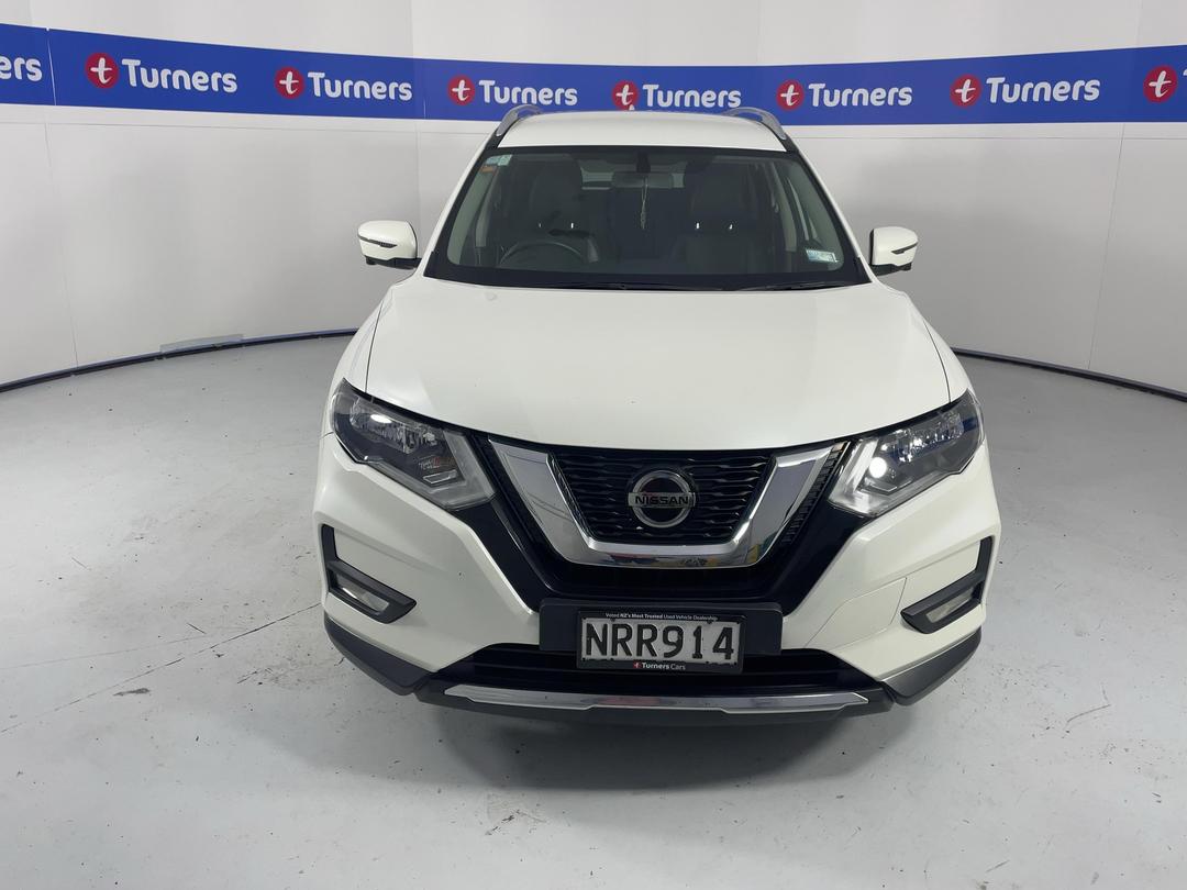 Photo '2' of Nissan X-Trail