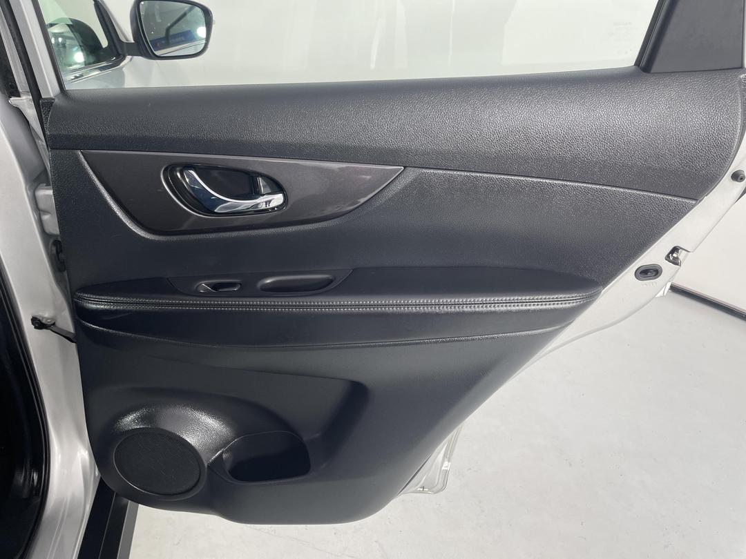 Photo '19' of Nissan X-Trail