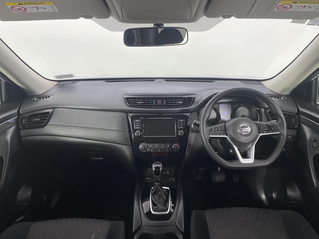 Photo '17' of Nissan X-Trail