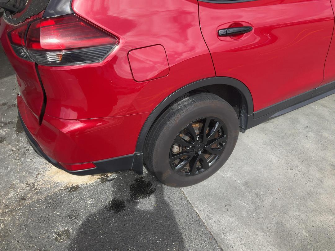 Photo '11' of Nissan X-Trail ST