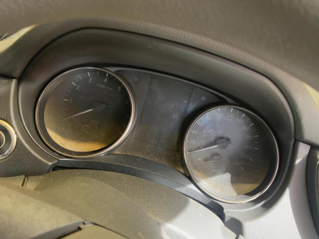 Photo '16' of Nissan X-Trail ST