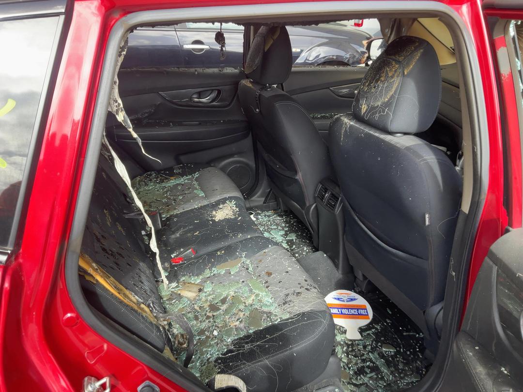 Photo '18' of Nissan X-Trail ST