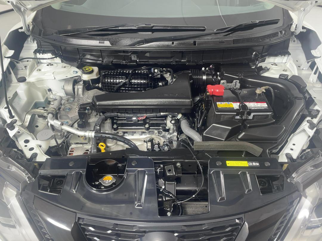 Photo '13' of Nissan X-Trail