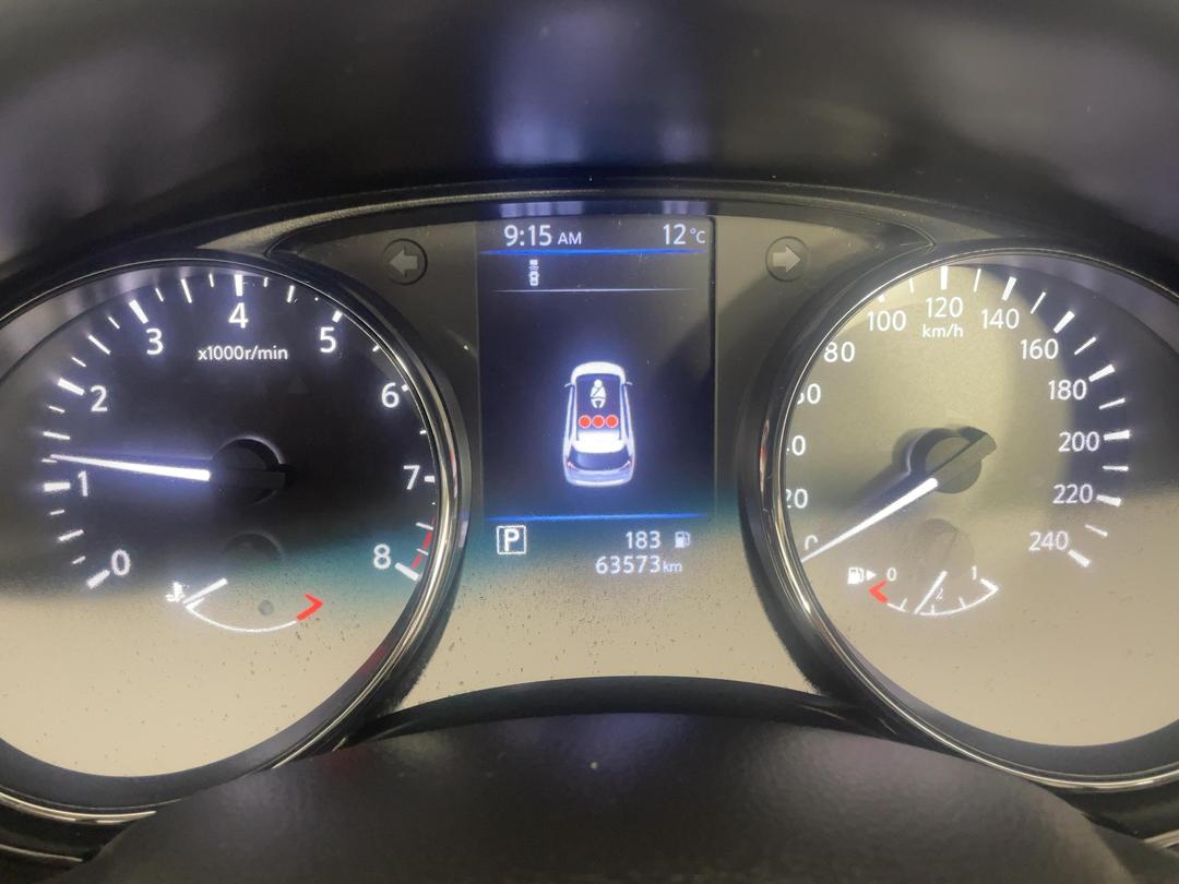 Photo '21' of Nissan X-Trail