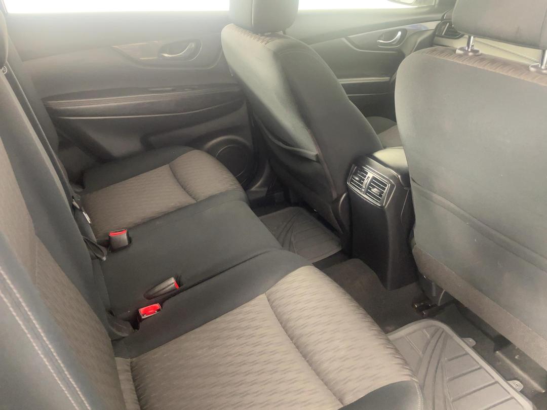 Photo '20' of Nissan X-Trail