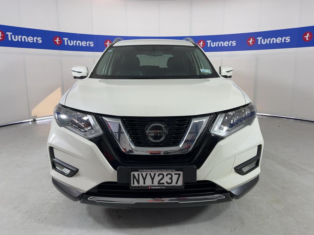 Photo '2' of Nissan X-Trail
