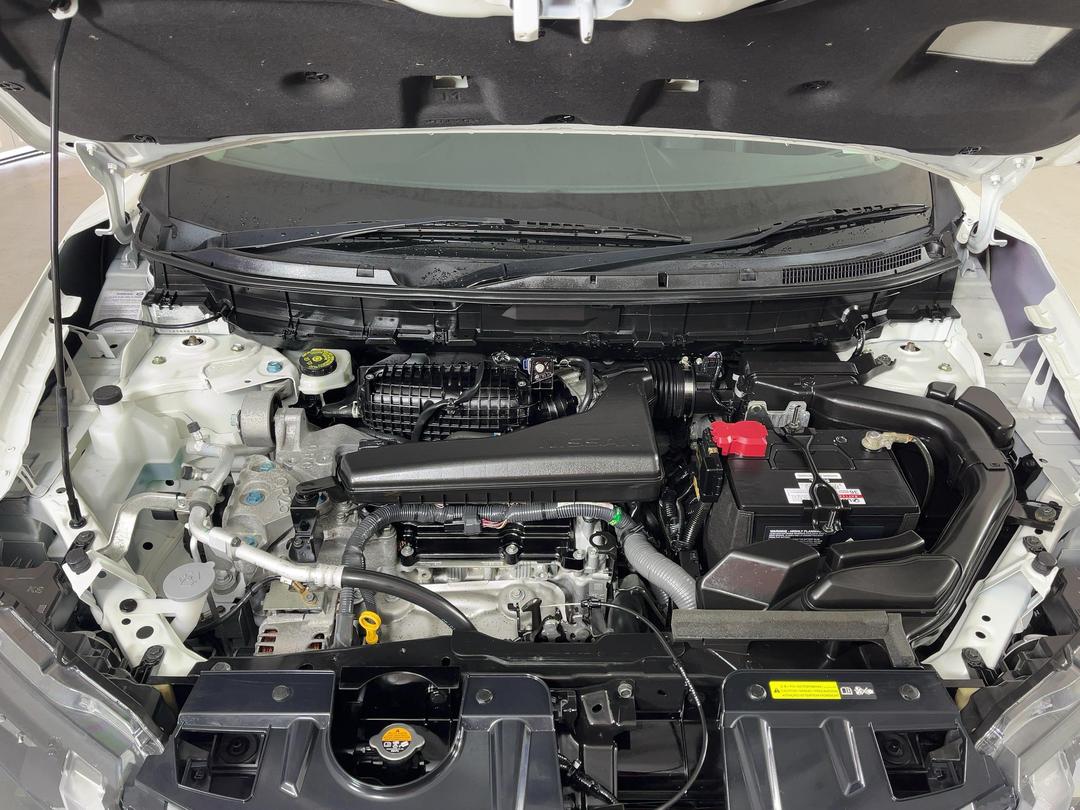 Photo '13' of Nissan X-Trail
