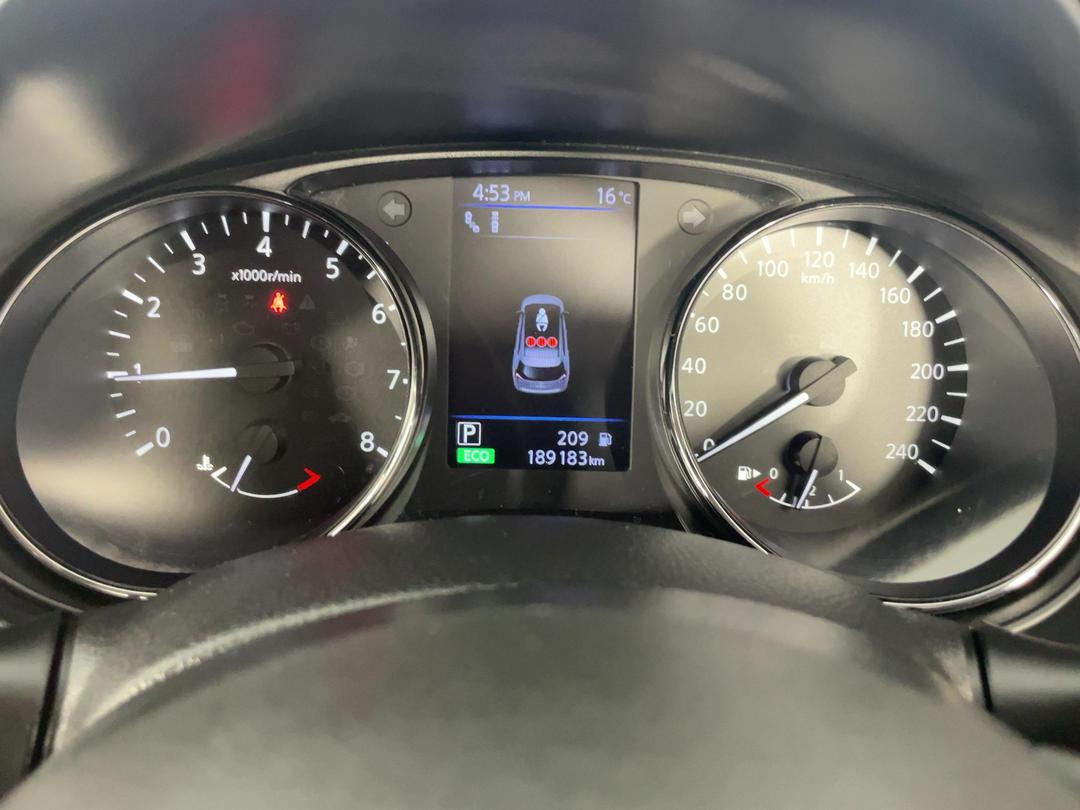Photo '21' of Nissan X-Trail