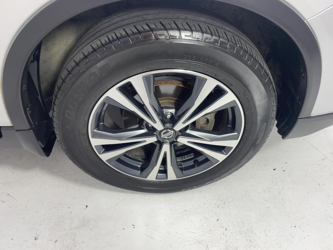 Photo '9' of Nissan X-Trail