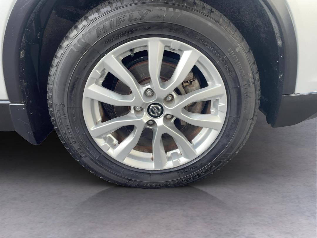 Photo '9' of Nissan X-Trail