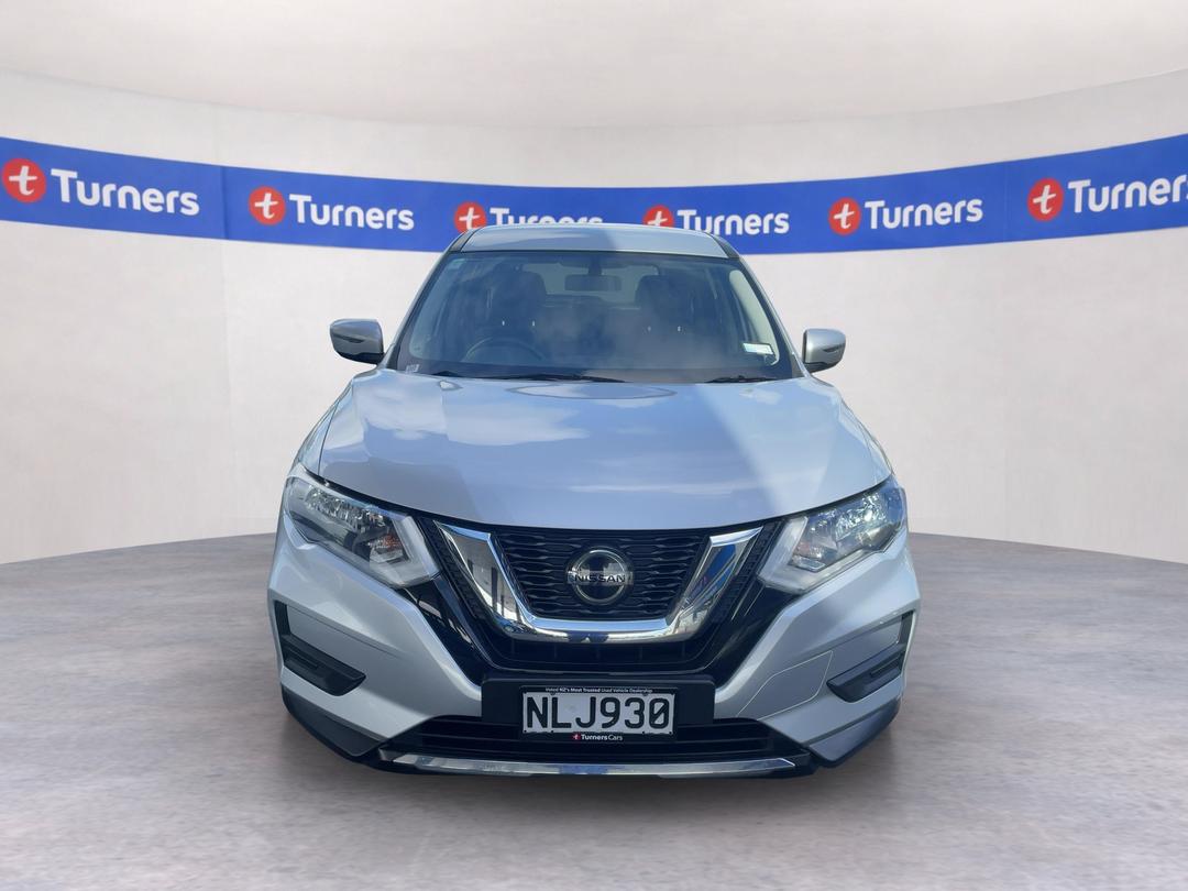 Photo '2' of Nissan X-Trail