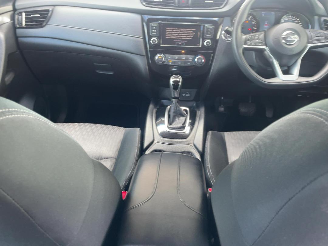 Photo '18' of Nissan X-Trail