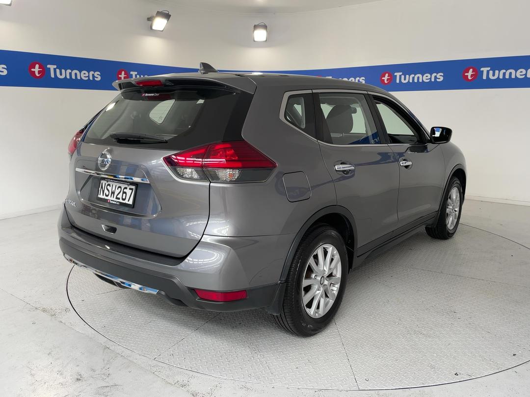 Photo '7' of Nissan X-Trail