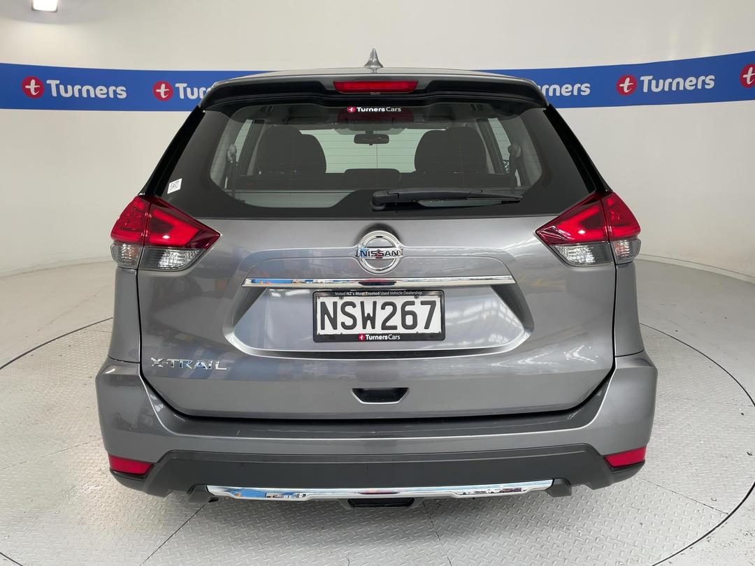 Photo '6' of Nissan X-Trail