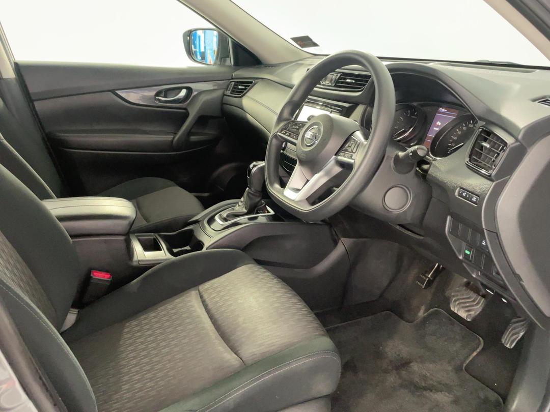Photo '16' of Nissan X-Trail