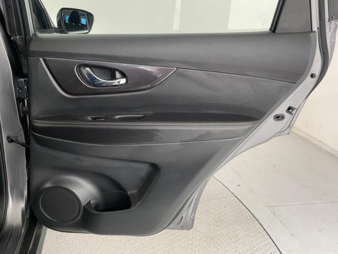 Photo '19' of Nissan X-Trail